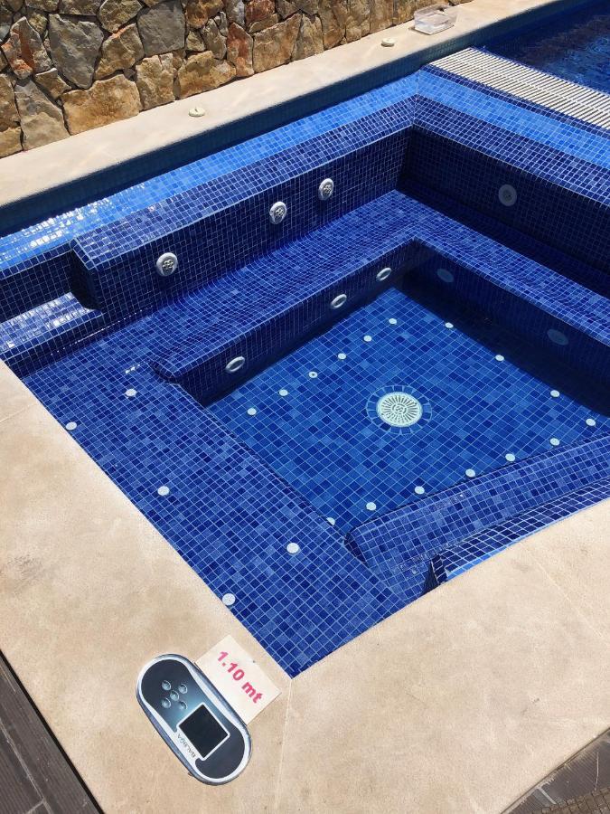 Full Private 300Sqm Villa Jacuzzi Heated Pool Ideal & Quiet Location Albufeira Exteriér fotografie